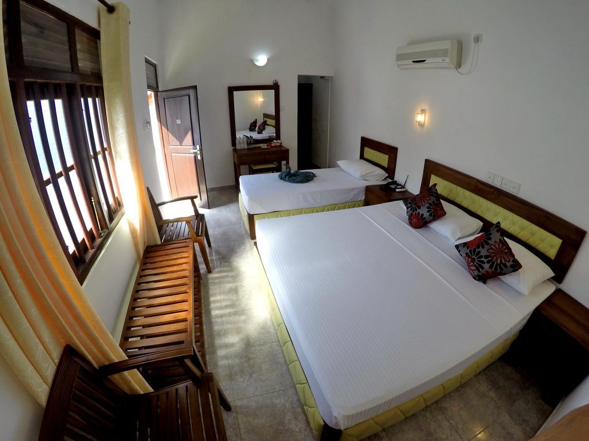 Ramon Beach Resort Ambalangoda  Exteriér fotografie