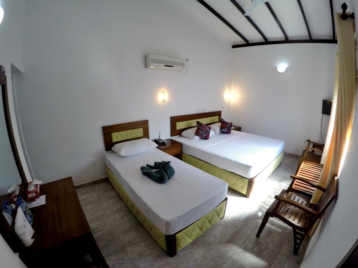 Ramon Beach Resort Ambalangoda  Exteriér fotografie
