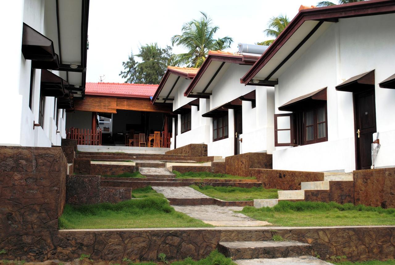 Ramon Beach Resort Ambalangoda  Exteriér fotografie